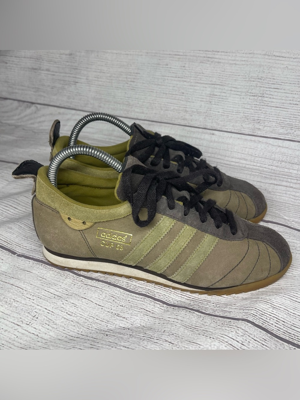 Adidas Originals Cup 68 Women’s 7 Olive Green Suded Shoes